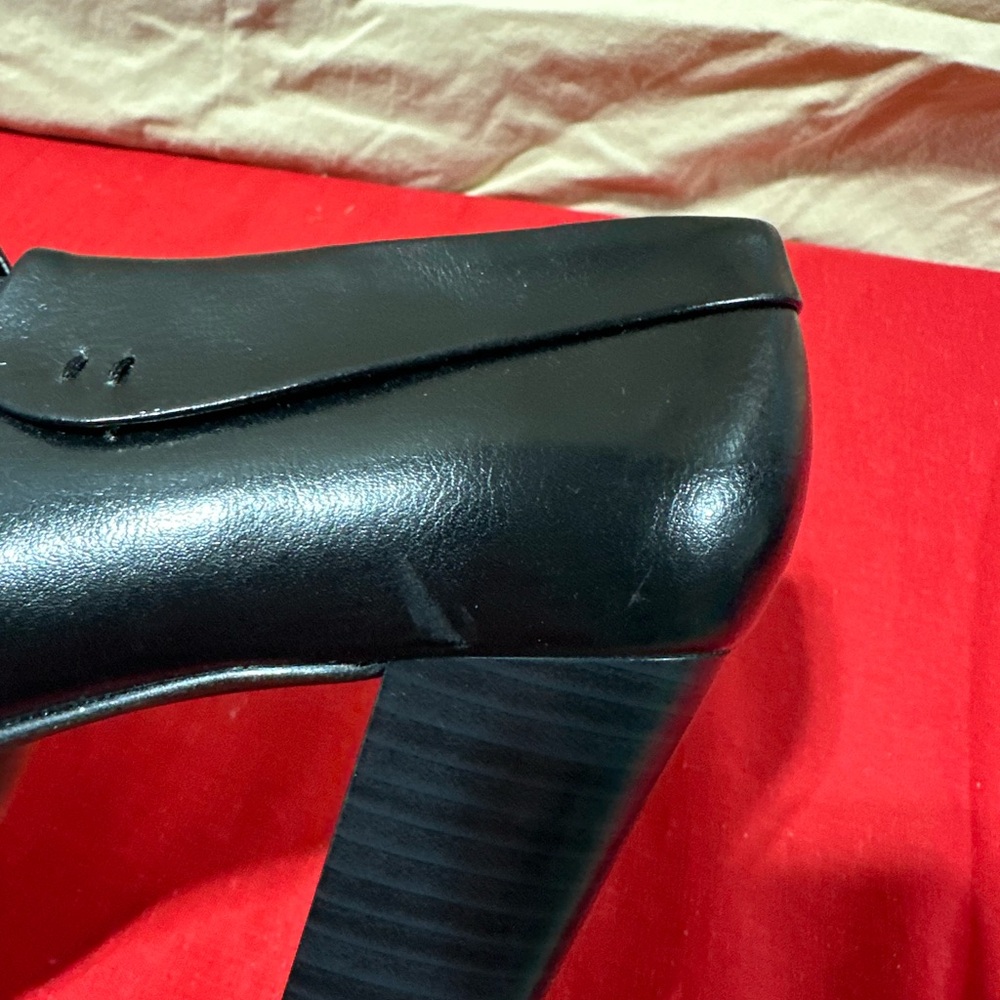 Studio Works Black Heels - Picture 7 of 8